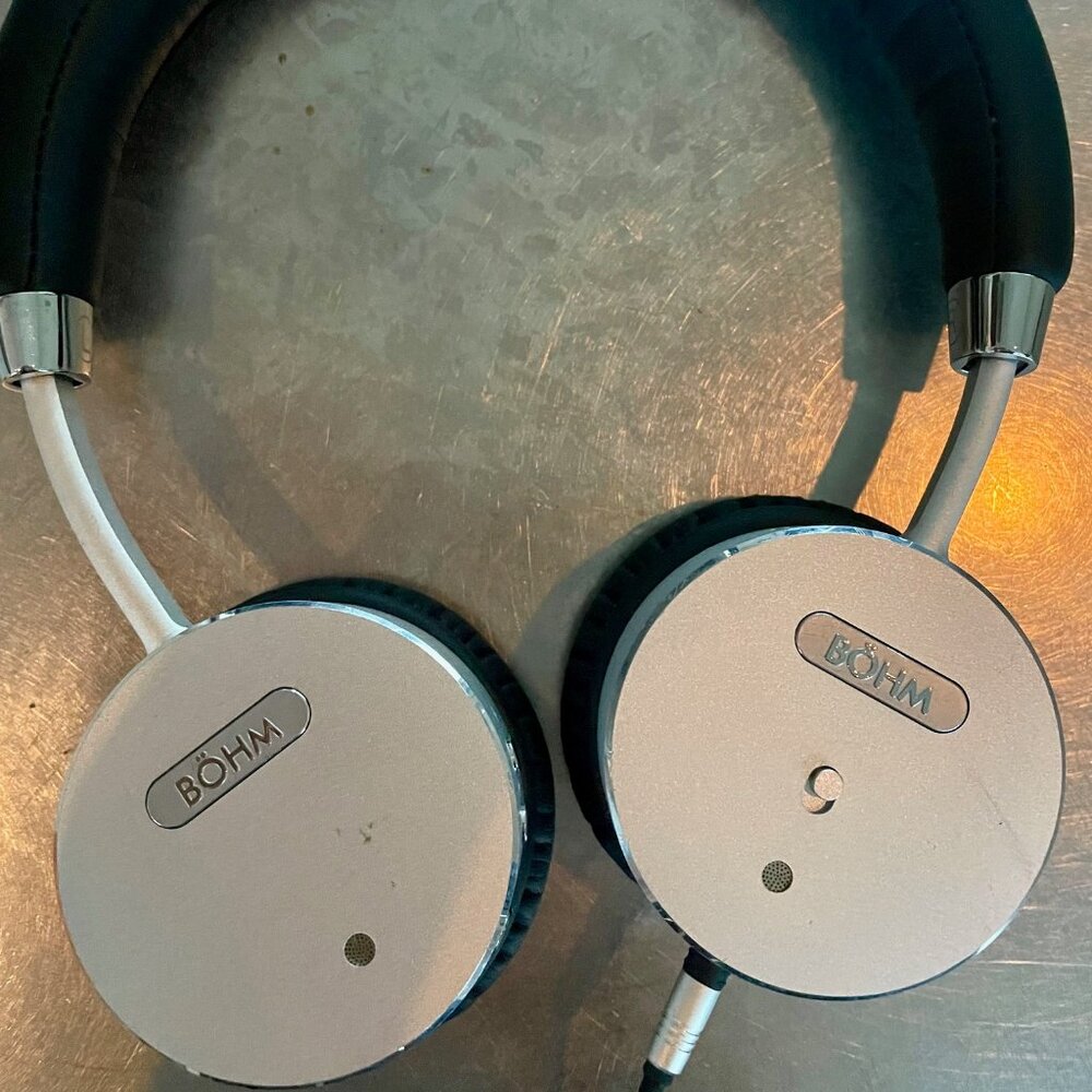 Bohm Noise Cancelling Headphones